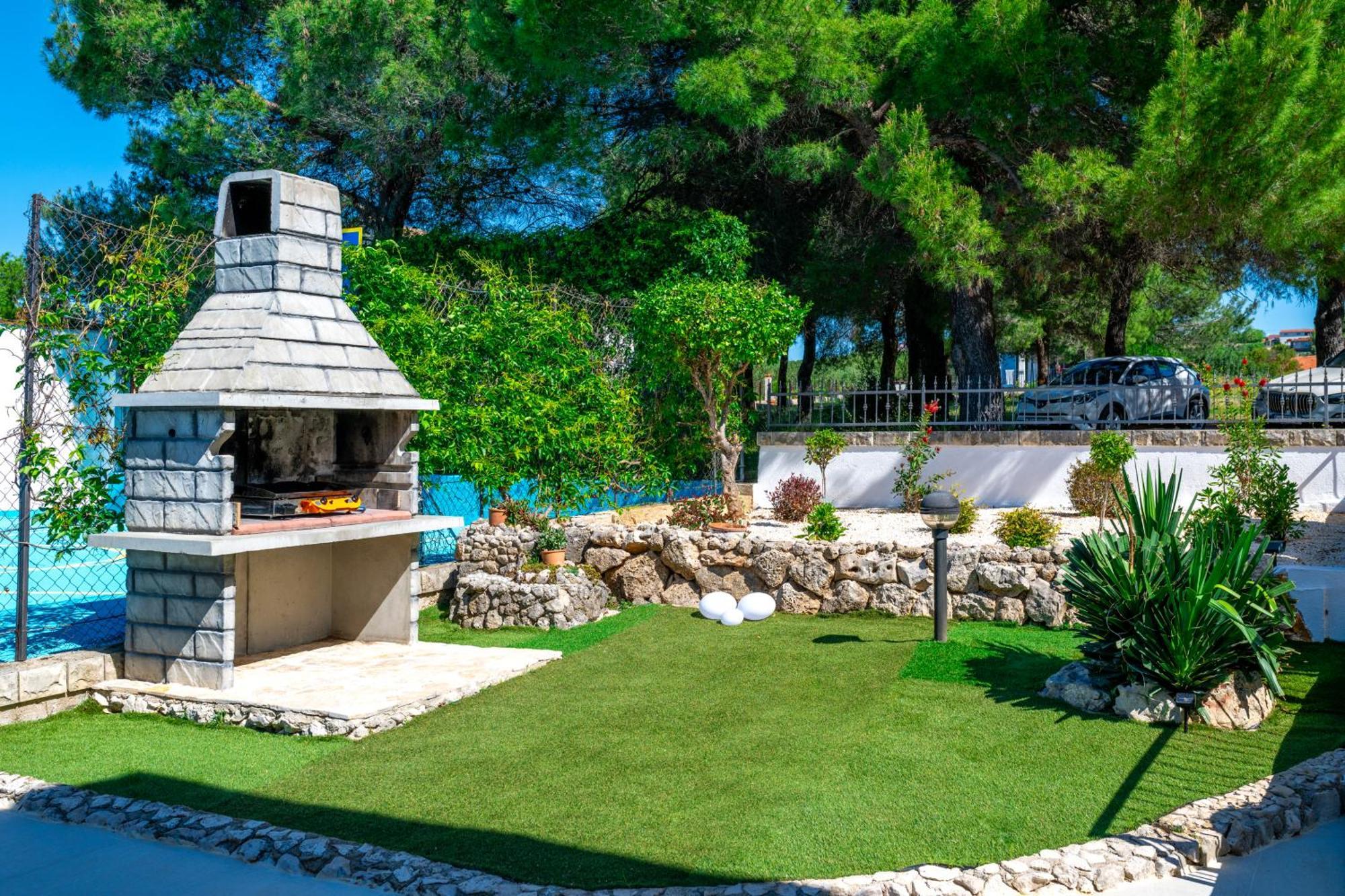 Villa Plenca - Heated Pool ! Sibenik Exterior photo